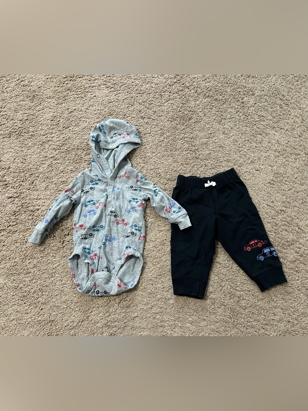 Carters Boy 6m Outfit Car Print Hoodie and Pants Set